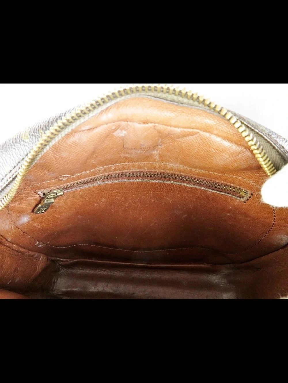 Louis Vuitton classic louis